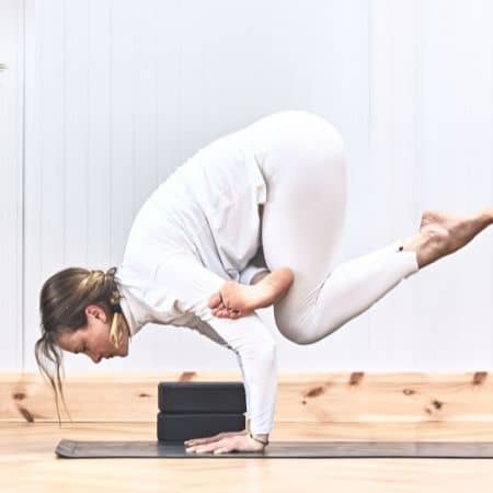 Bakasana modification