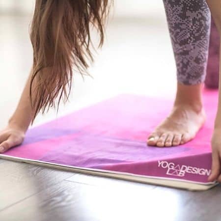 Non slip yoga towel