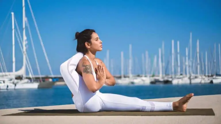 How hard is Ashtanga yoga for beginner. complete explanation